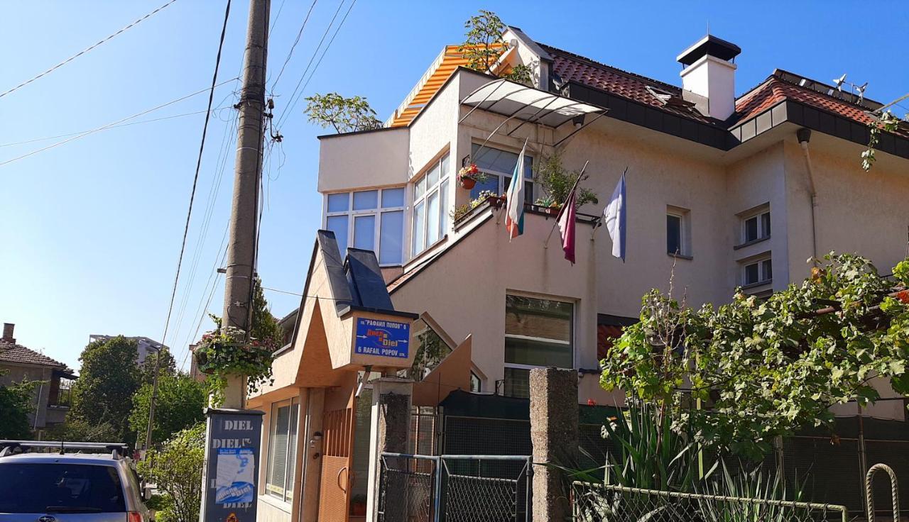Guest House Diel Veliko Tŭrnovo Eksteriør bilde