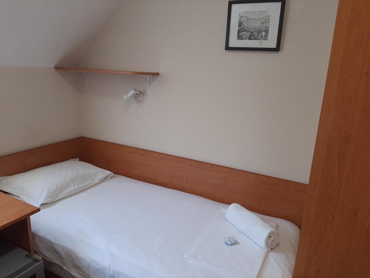 Guest House Diel Veliko Tŭrnovo Eksteriør bilde