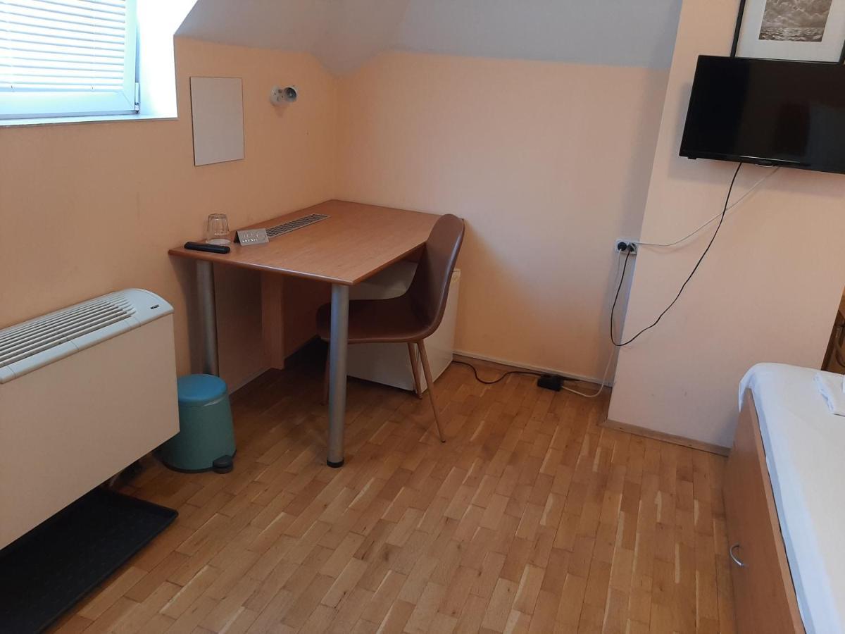 Guest House Diel Veliko Tŭrnovo Eksteriør bilde