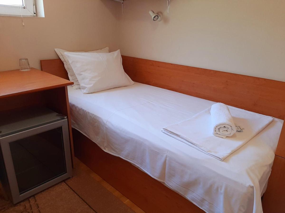 Guest House Diel Veliko Tŭrnovo Eksteriør bilde