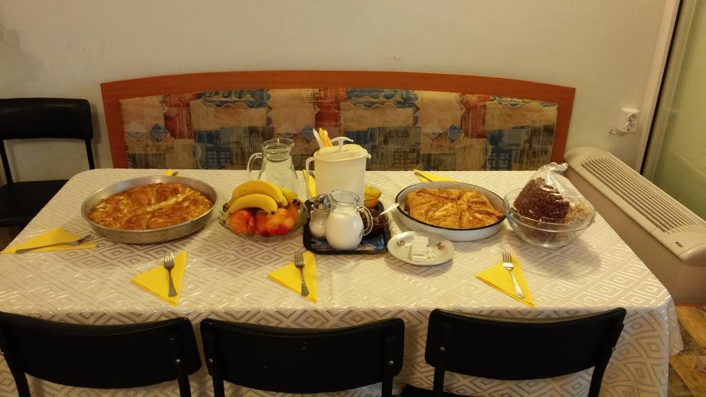 Guest House Diel Veliko Tŭrnovo Eksteriør bilde